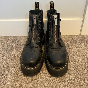 Dr. Marten Sinclair Boots